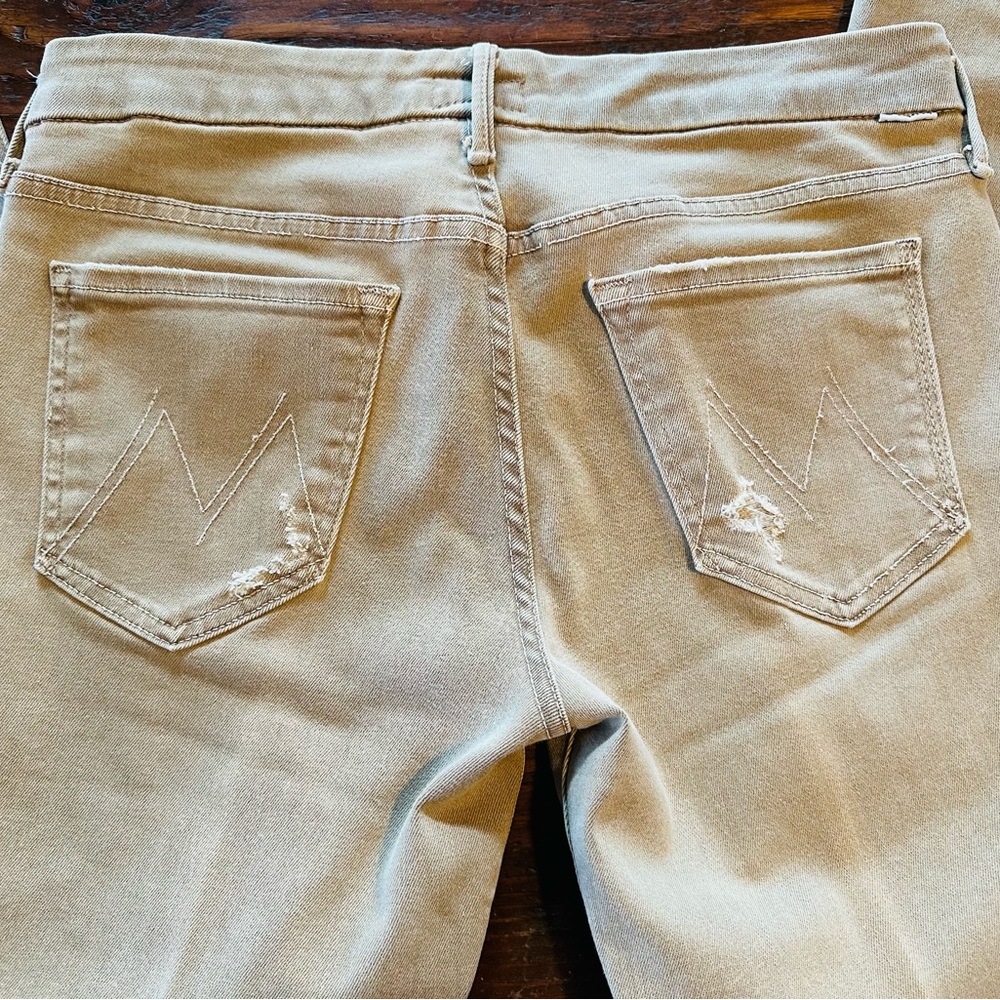 MOTHER Jeans The Looker Fray Blowout Skinny Jeans in Coastal Tan